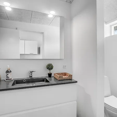 Stunning In With Kitchen