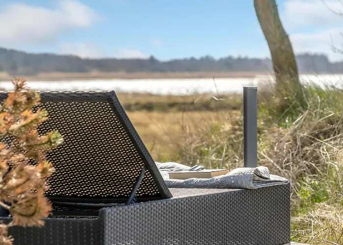 Stunning In With Kitchen