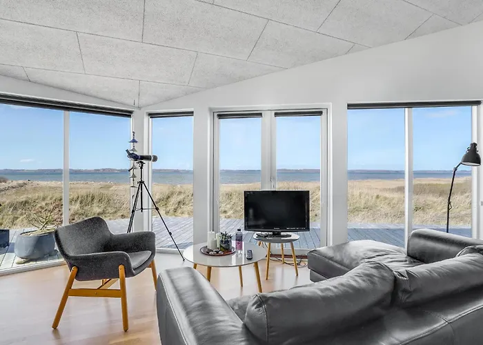 Stunning In With Kitchen Prázdninový dům *